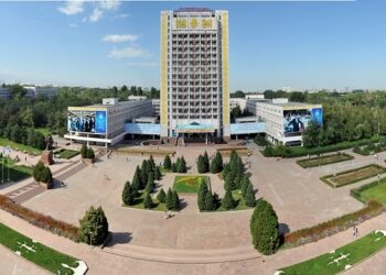 ҚазҰУ – киелі шаңырақ