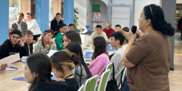 Тараптардың басын қосқан дөңгелек үстел